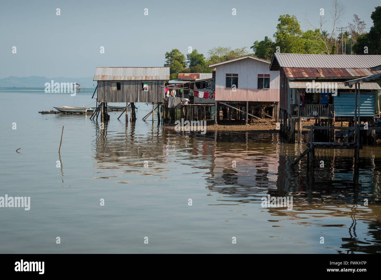 Houses on stilts in the water north Sabah, Borneo Stock Photo Alamy