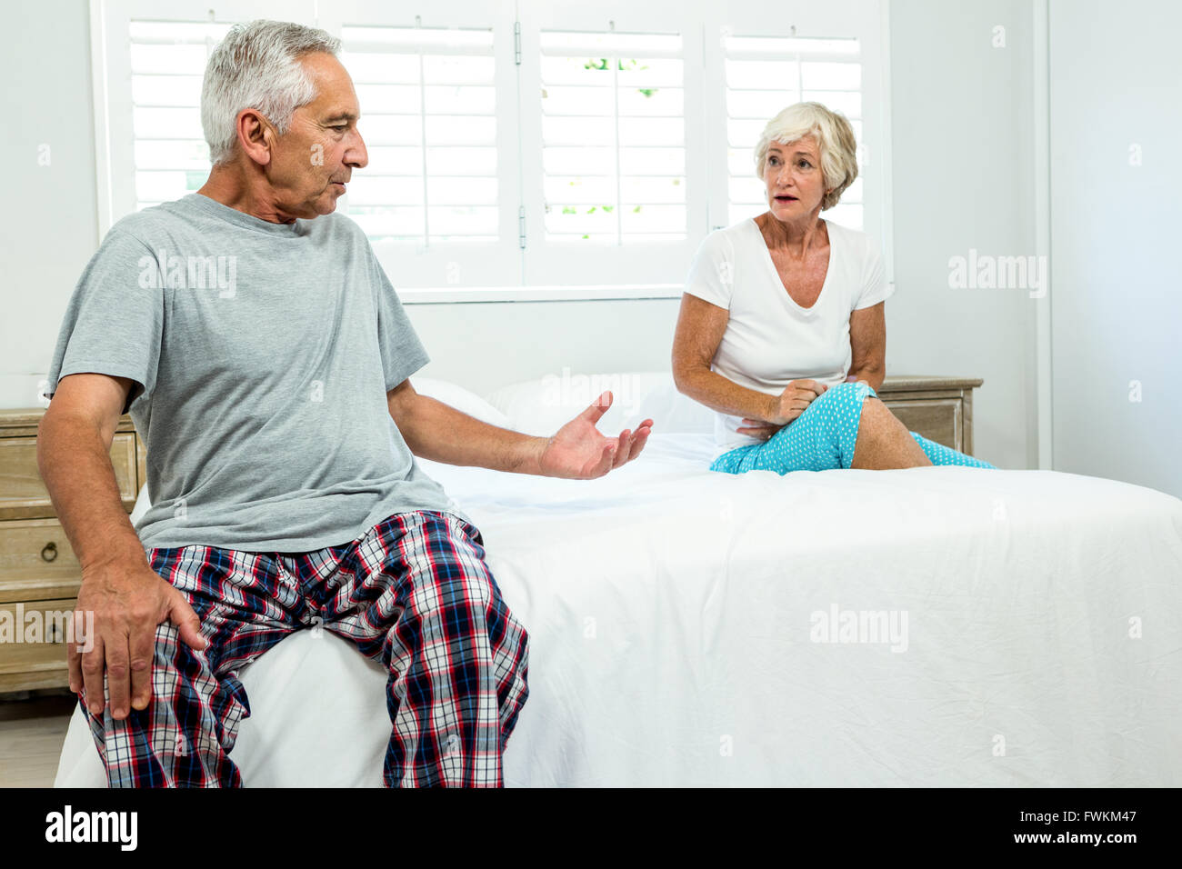 Woman man house talking hi-res stock photography and images - Alamy