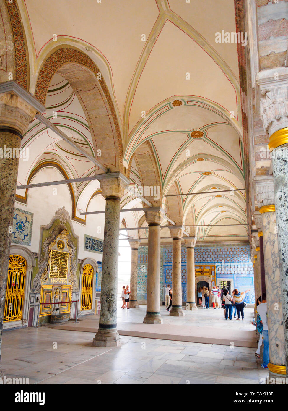 Marble colonnades at Topkapi Palace (Topkapı Sarayı) in Istanbul, Turkey Stock Photo