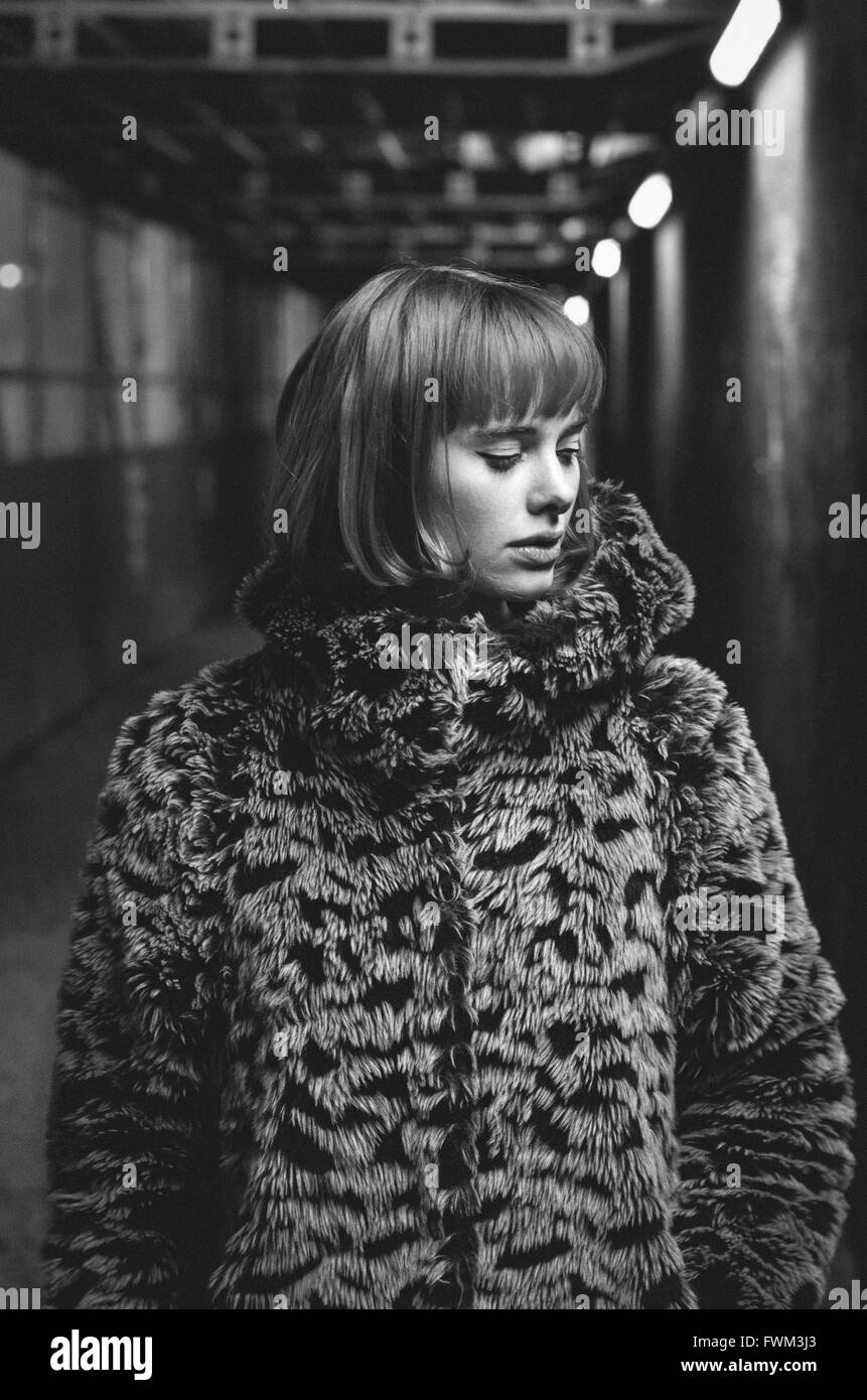 Woman Wearing Fur Coat High Resolution Stock Photography and Images - Alamy