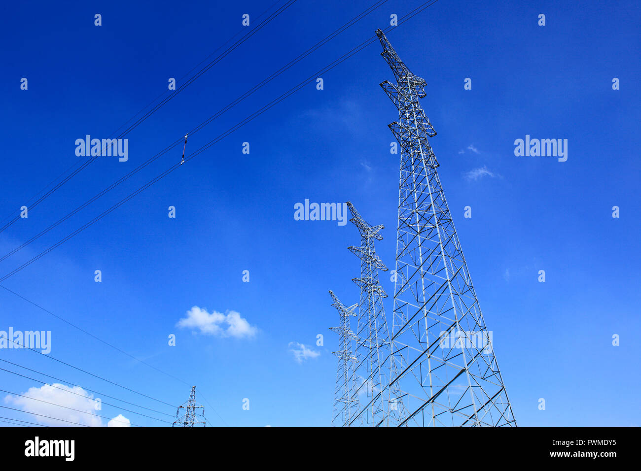 high voltage wire Stock Photo Alamy