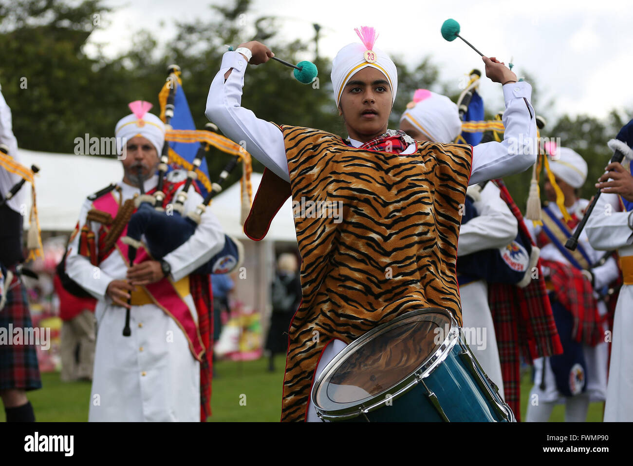 sri dasmesh pipe band