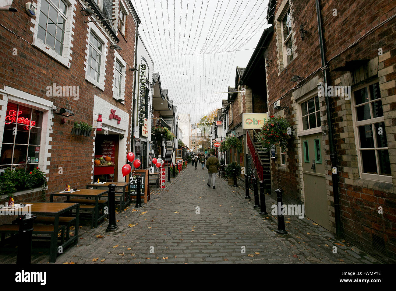 Ashton lane glasgow brel hires stock photography and images Alamy