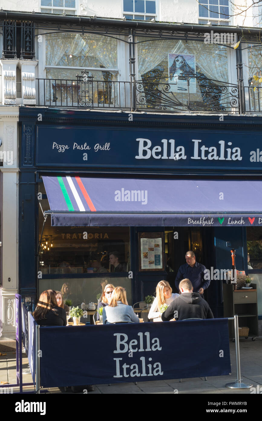Terrace of the Bella Italia restaurant in Cheltenham Stock Photo