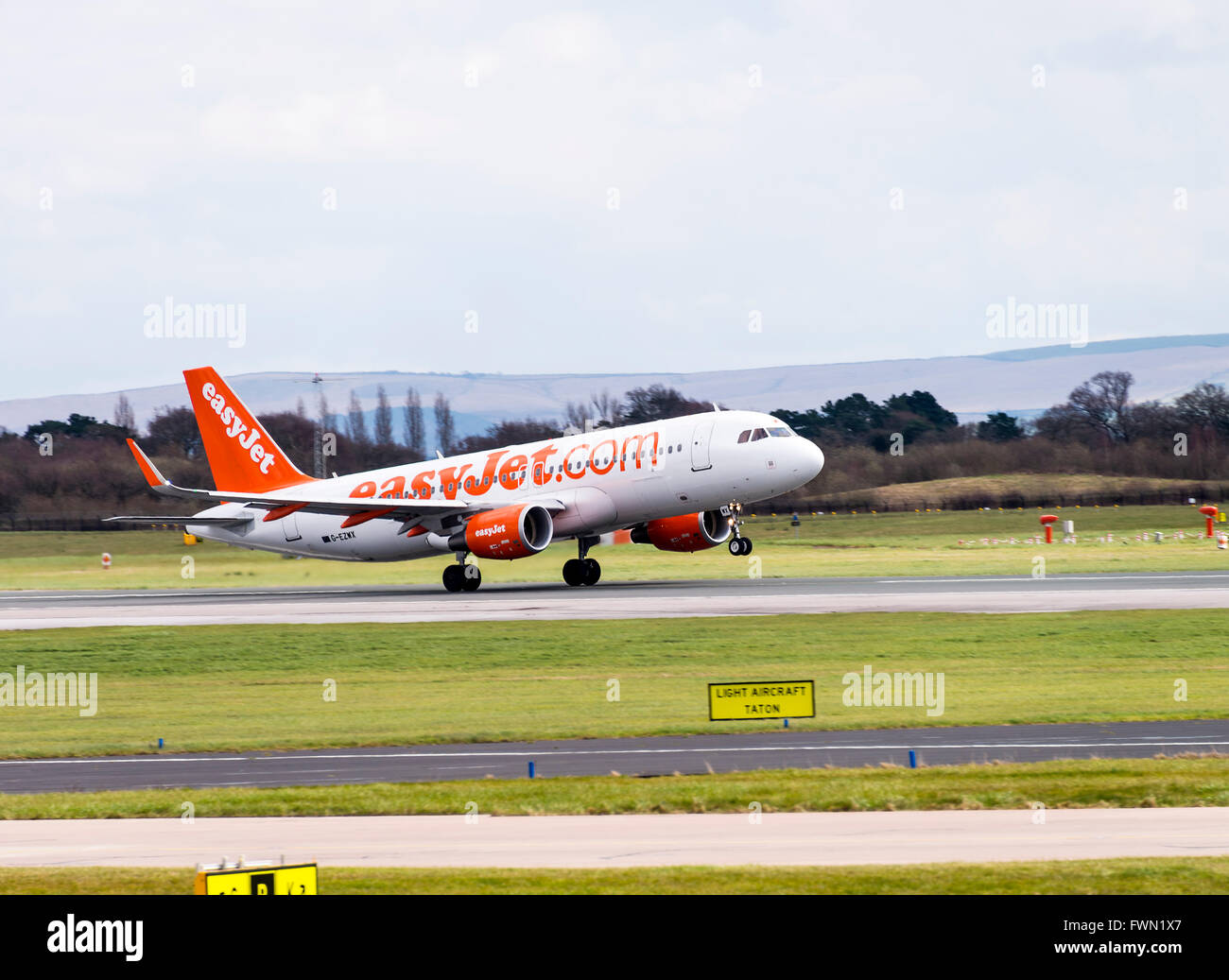 Airbus A320 With Winglets High Resolution Stock Photography and Images ...
