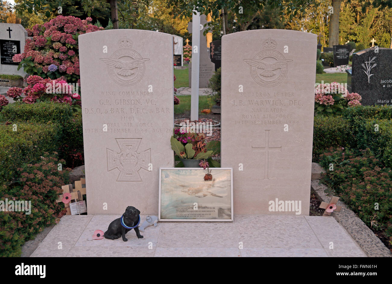 The grave of World War II RAF pilot, Guy Gibson in Steenbergen, Netherlands, (buried beside his navigator, Jim Warwick). Stock Photo