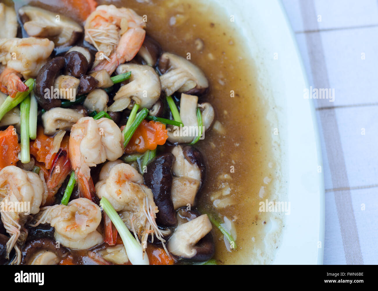 Stir fried Shiitake Fresh mushrooms with shrimp Stock Photo Alamy