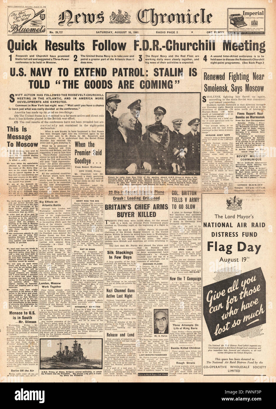 1941 front page News Chronicle Churchill and Roosevelt agree Atlantic Charter Stock Photo