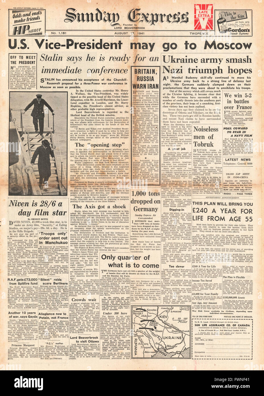 1941 front page Sunday Express Churchill and Roosevelt agree Atlantic Charter and U.S Vice President Henry Wallace invited to Moscow Stock Photo
