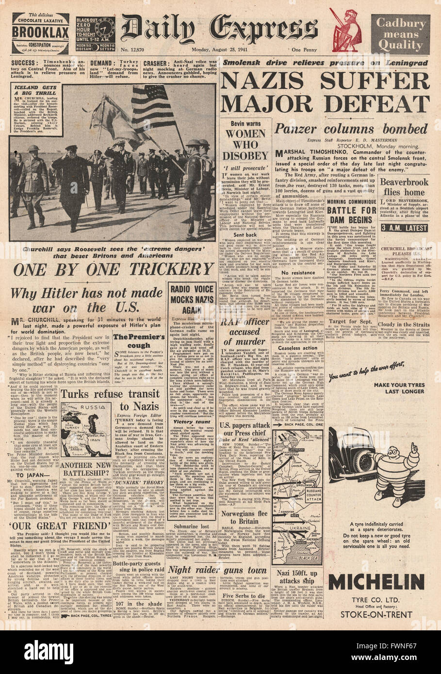 1941 front page Daily Express Churchill Broadcasts Details of Atlantic Charter and German Army Held at Gomel Stock Photo