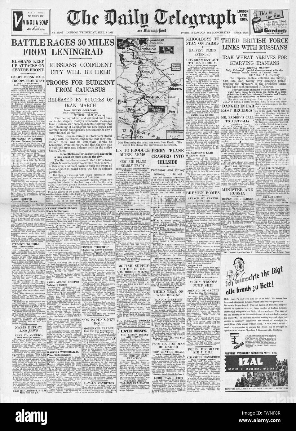 1941 front page  Daily Telegraph German Army advances on Leningrad Stock Photo