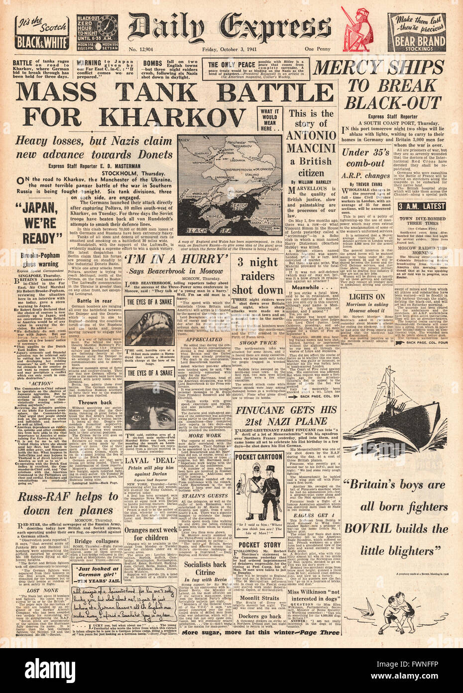 1941 front page Daily Express Tanks Battle at Kharkov Stock Photo