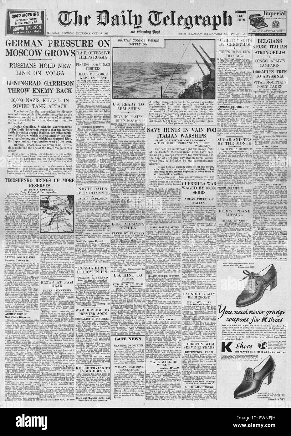 1941 front page  Daily Telegraph Battle for Moscow and Royal Navy hunt Italian Warships in Mediterranean Stock Photo