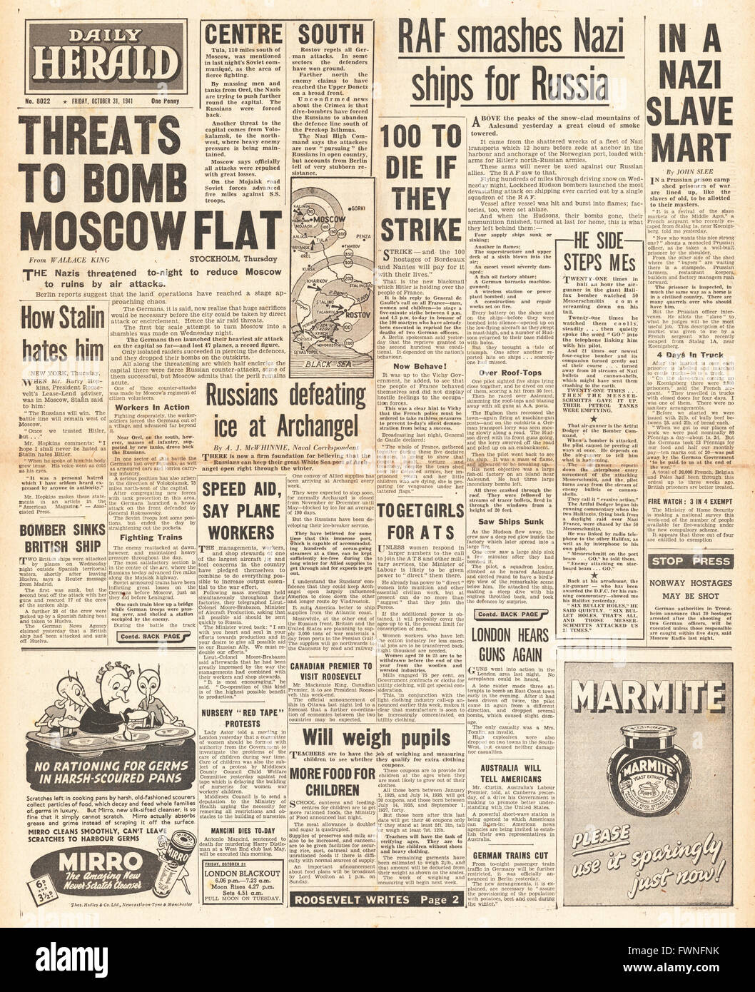 1941 front page Daily Herald Moscow under threat of German air attacks and RAF bombing raid on Aalesund, Norway Stock Photo
