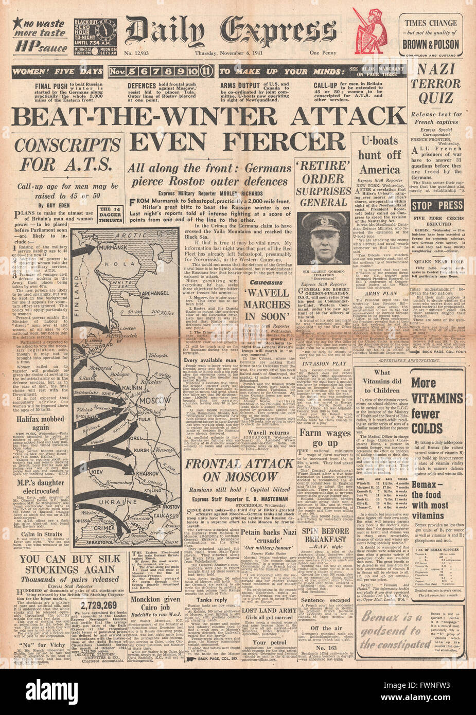 1941 front page Daily Express Fierce battles on the Eastern Front Stock Photo