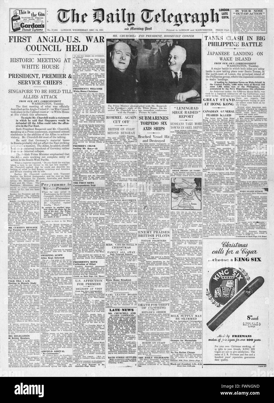 1941 front page Daily Telegraph Anglo U.S. War Council in Washington and Battle for the Philippines Stock Photo