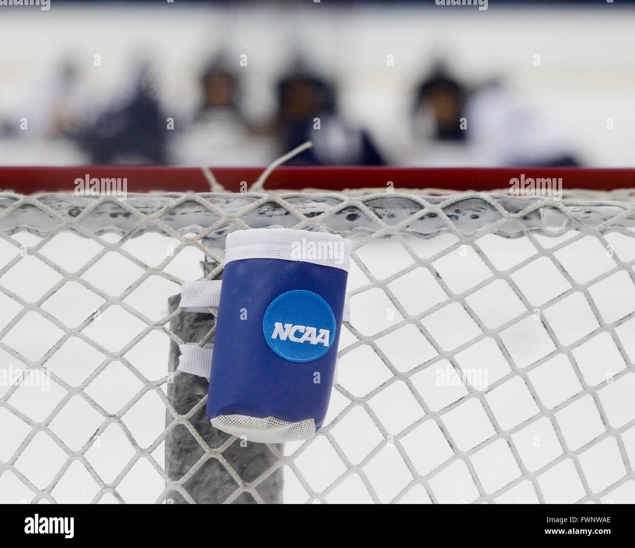 Tampa, Florida, USA. 6th Apr, 2016. DIRK SHADD | Times .NCAA Frozen Four teams take to the ice for practice at Amalie Arena on Wednesday (04/06/16) © Dirk Shadd/Tampa Bay Times/ZUMA Wire/Alamy Live News Stock Photo