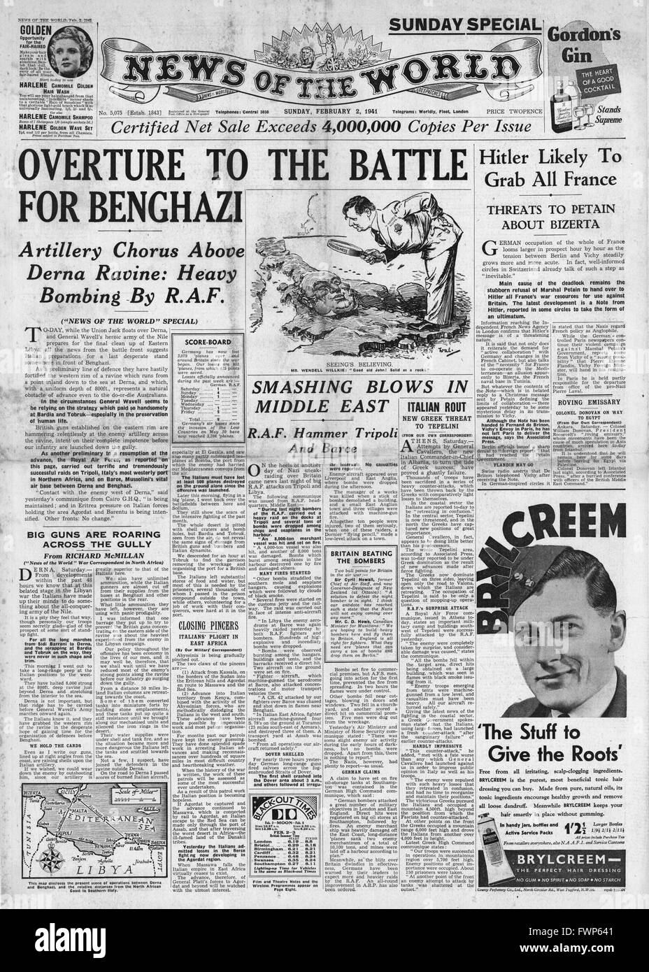 1941 front page News of the World  Battle for Benghazi Stock Photo