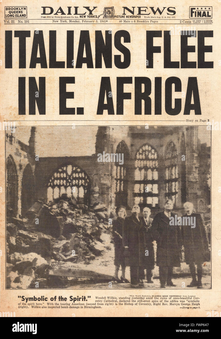 1941 front page Daily News (New York) Italian Army flee in East Africa Stock Photo