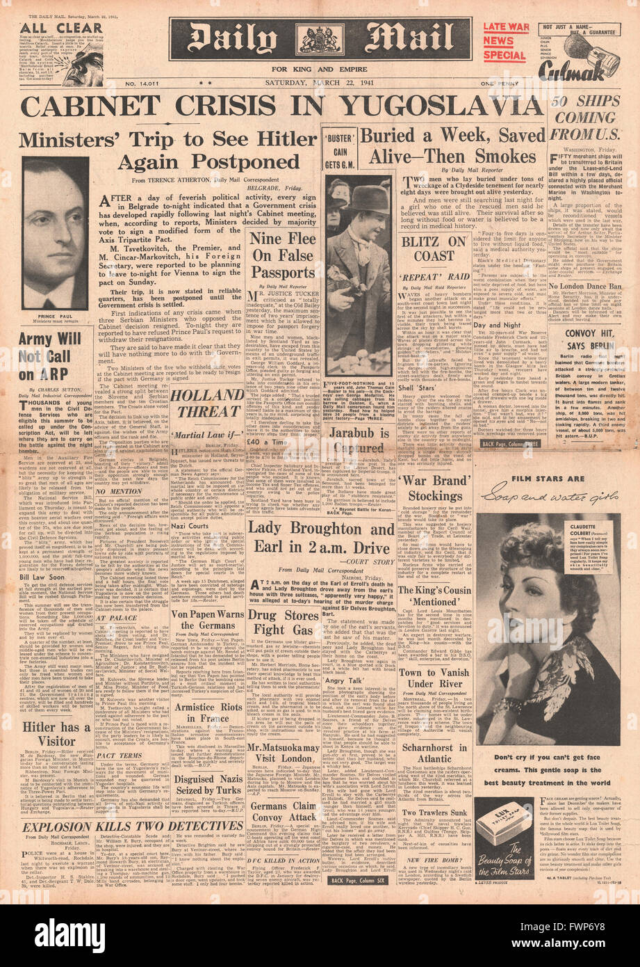 1941 front page  Daily Mail Cabinet Crisis in Yugoslavia Stock Photo