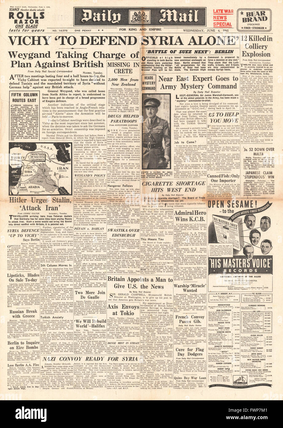 1941 front page  Daily Mail Vichy France to defend Syria Stock Photo