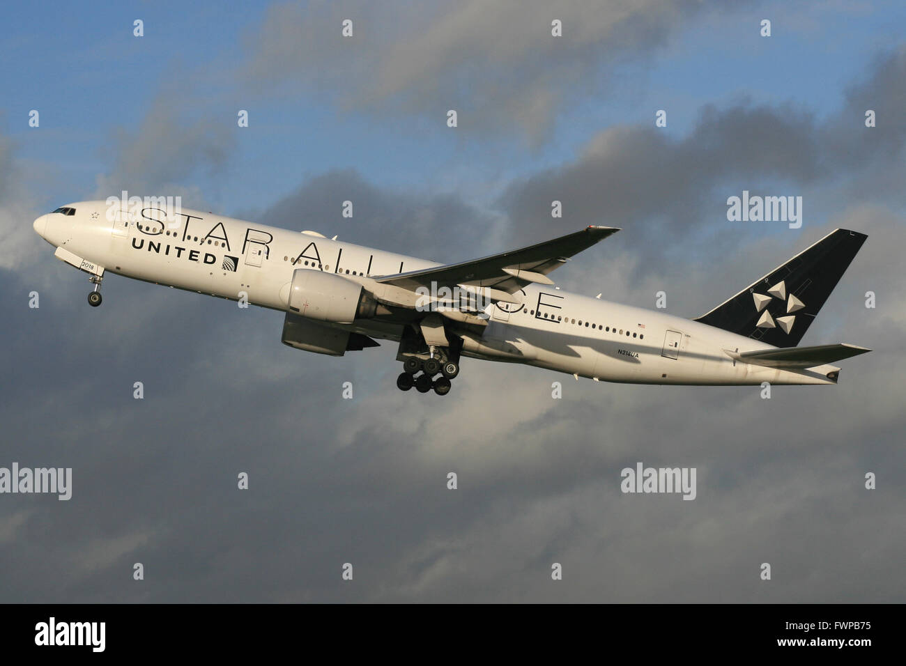 Star alliance 777 hi-res stock photography and images - Alamy Star alliance 777 hi-res stock photography and images - Alamy