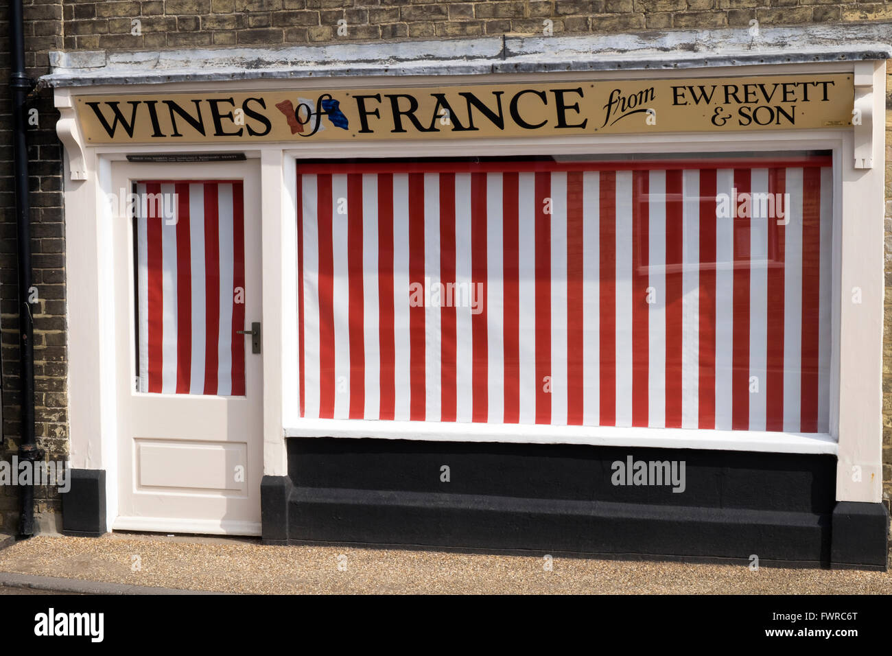 Wines of france hires stock photography and images Alamy