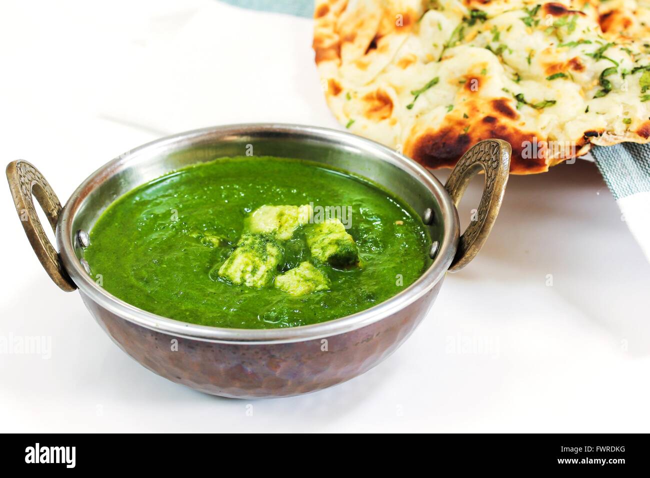 Palak Paneer Indian Spinach cheese curry Stock Photo - Alamy