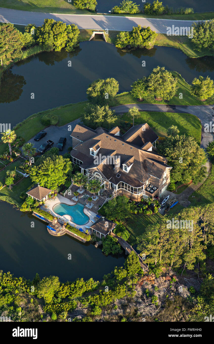Aerial view of an estate home in Raven's Run development Mount Pleasant, South Carolina Stock