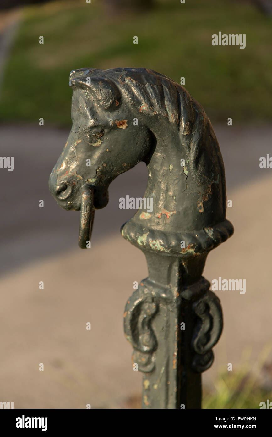 Hitching post with horse hires stock photography and images Alamy