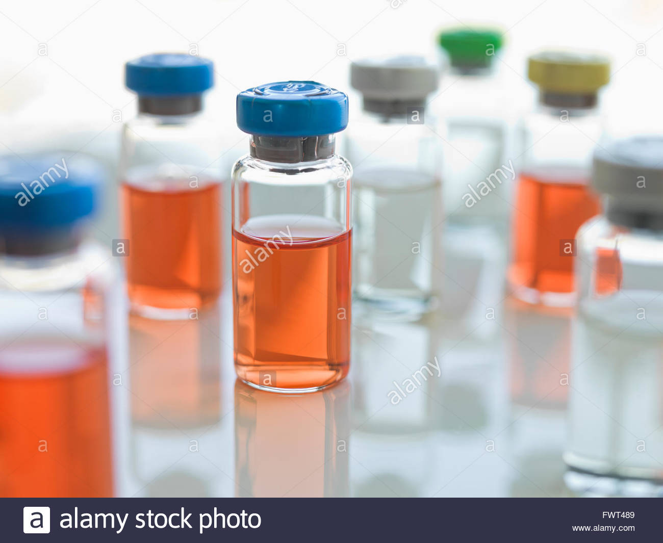 Sample bottles hires stock photography and images Alamy