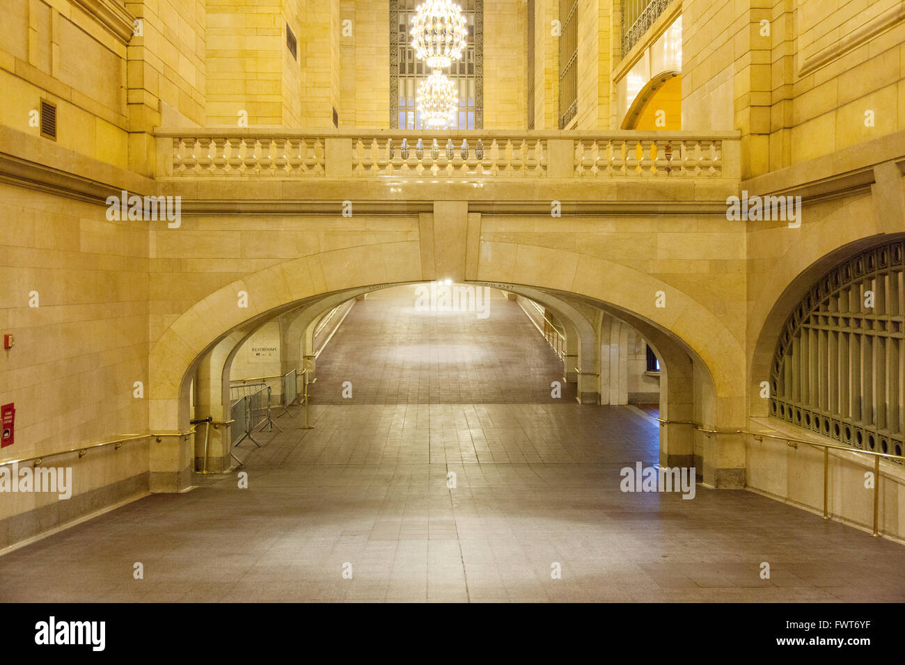 Whispering gallery in Grand Central terminal Station. Manhattan, New York City, United States of
