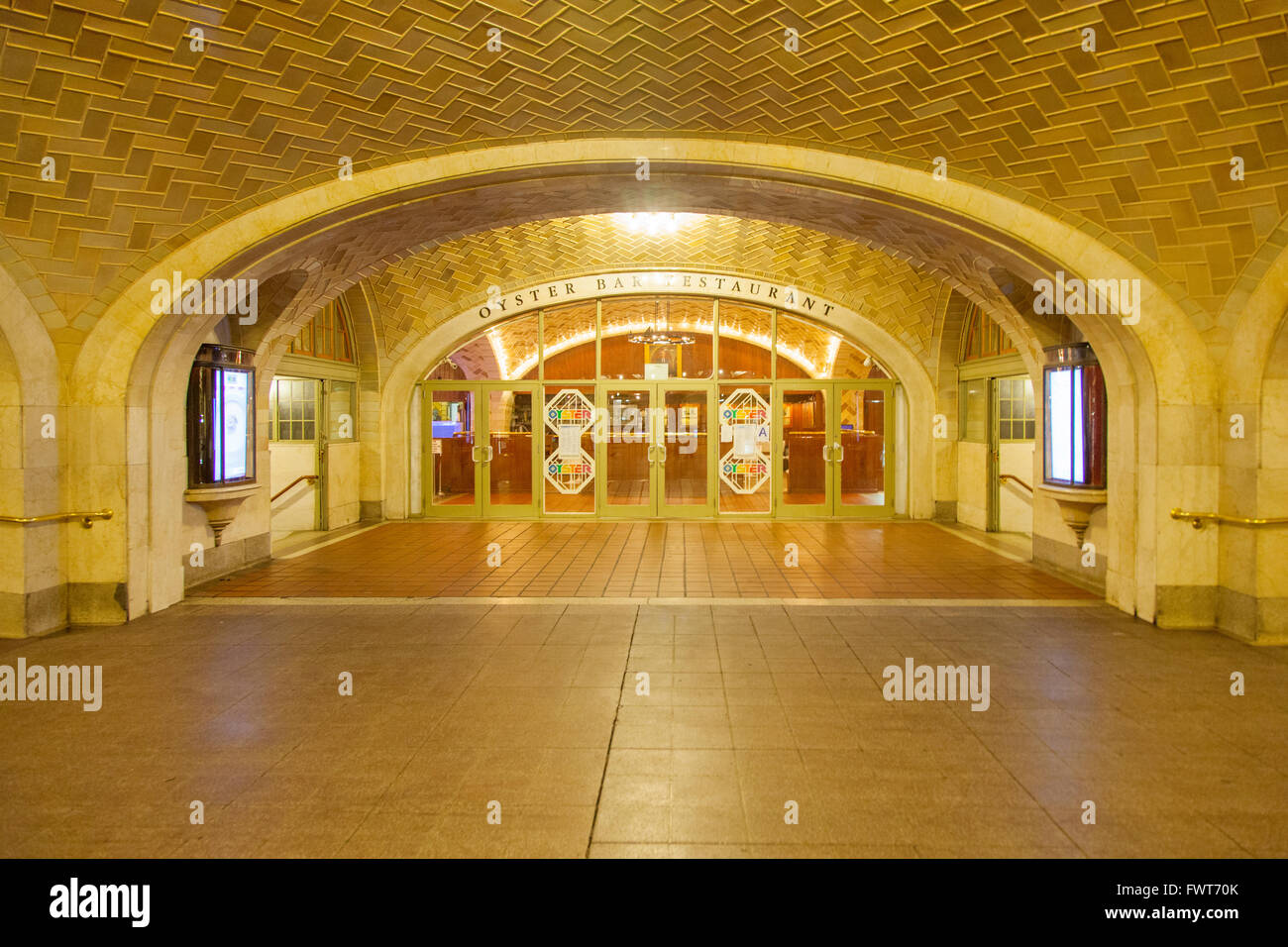 The Oyster bar restaurant, Grand Central Station, Manhattan, New York