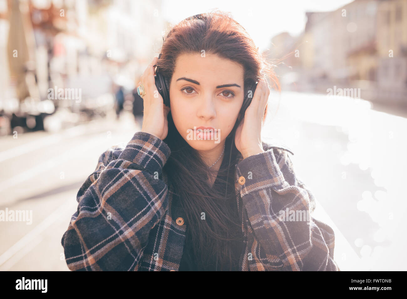 Mixed race young woman city hi-res stock photography and images - Alamy