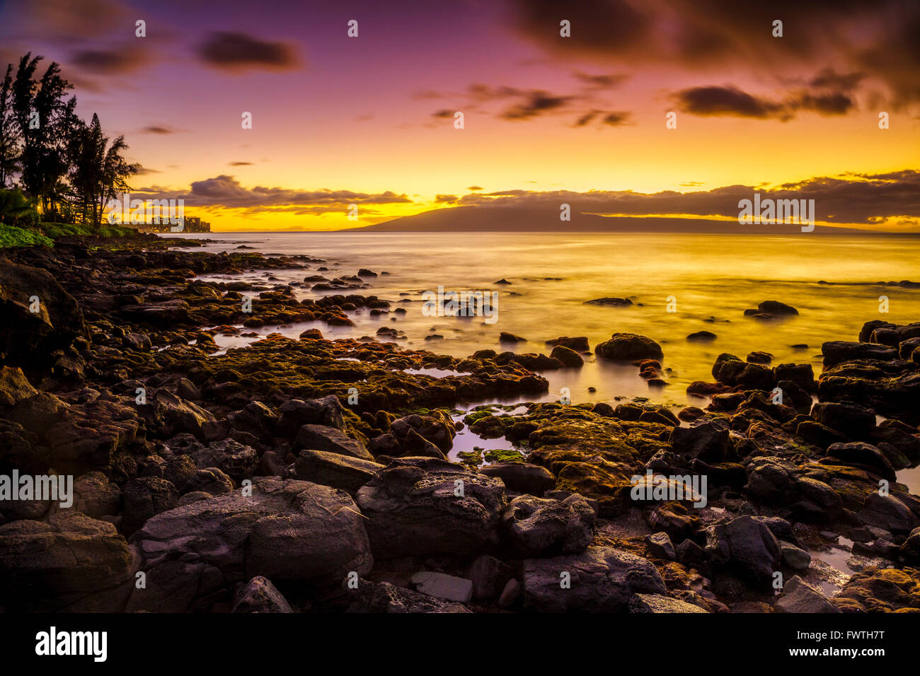 Kaanapali sunset maui hawaii hi-res stock photography and images - Alamy