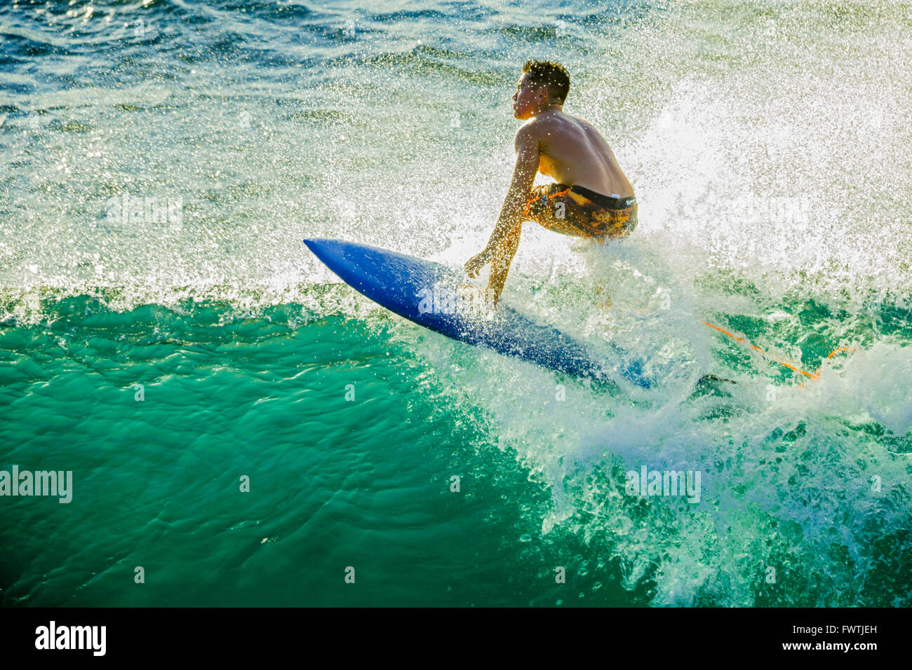 Hawaii teen hi-res stock photography and images - Alamy