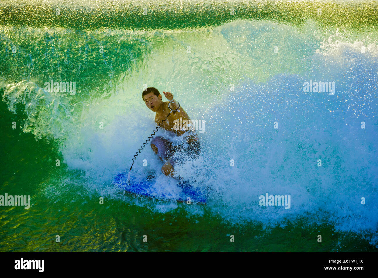 Boogie board maui boy hires stock photography and images Alamy