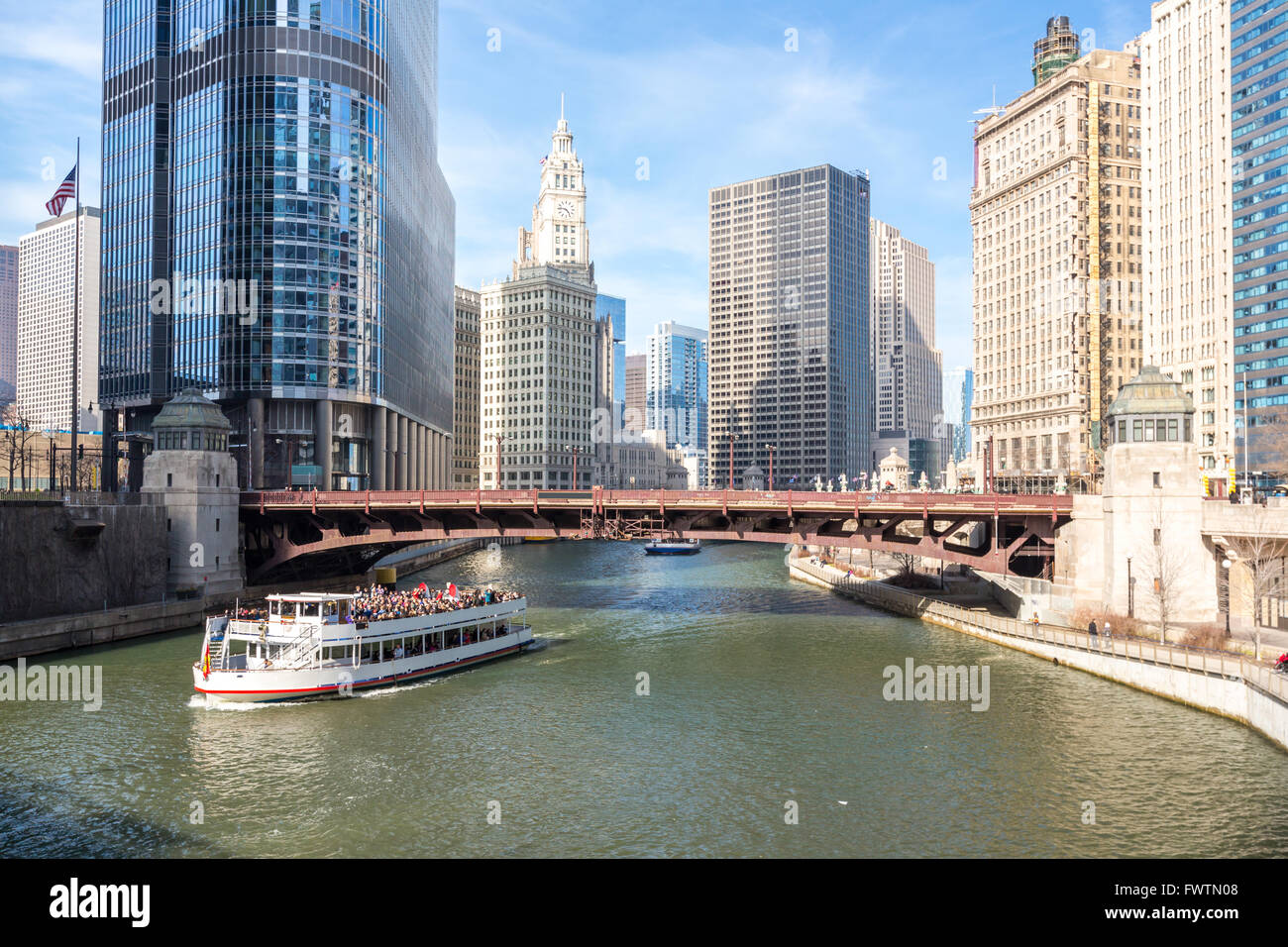 Chicago downtown and River with bridges Stock Photo - Alamy