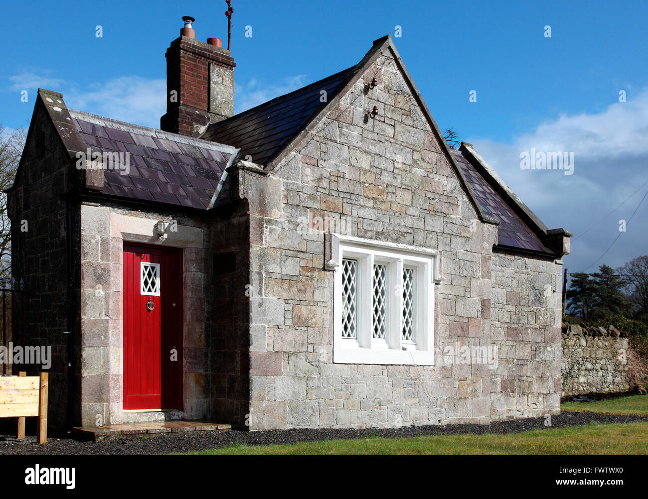 Irish gate lodge Carrickmacross, County Monaghan Stock Photo