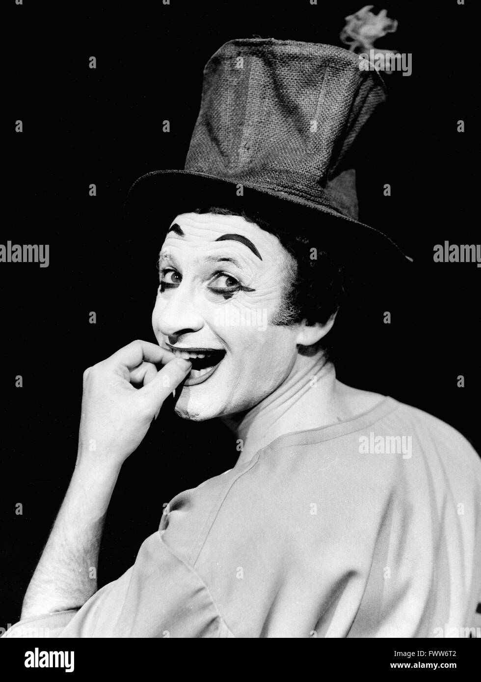 Französischer Pantomime Marcel Marceau, Deutschland 1960er Jahre. French pantomime Marcel Marceau, Germany 1960s. Stock Photo