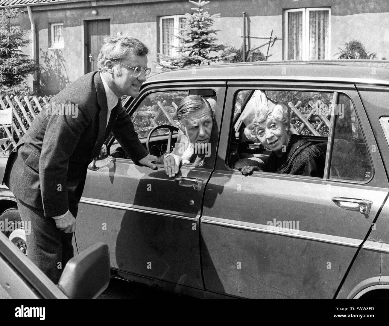 Spaß beiseite - Herbert kommt, Miniserie, Deutschland 1980, Darsteller: Edgar Bessen, Herbert Mensching, Inge Meysel Stock Photo