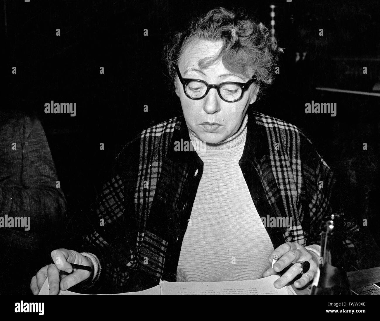 Deutsche Schauspielerin Gustl Busch spricht die Rolle der Elbe im