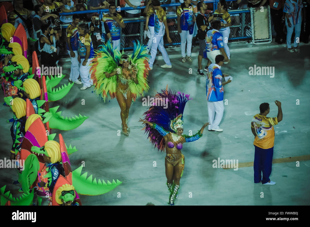 União da Ilha samba school parading at Rio carnival 2016. Queen of the samba school performing. Stock Photo