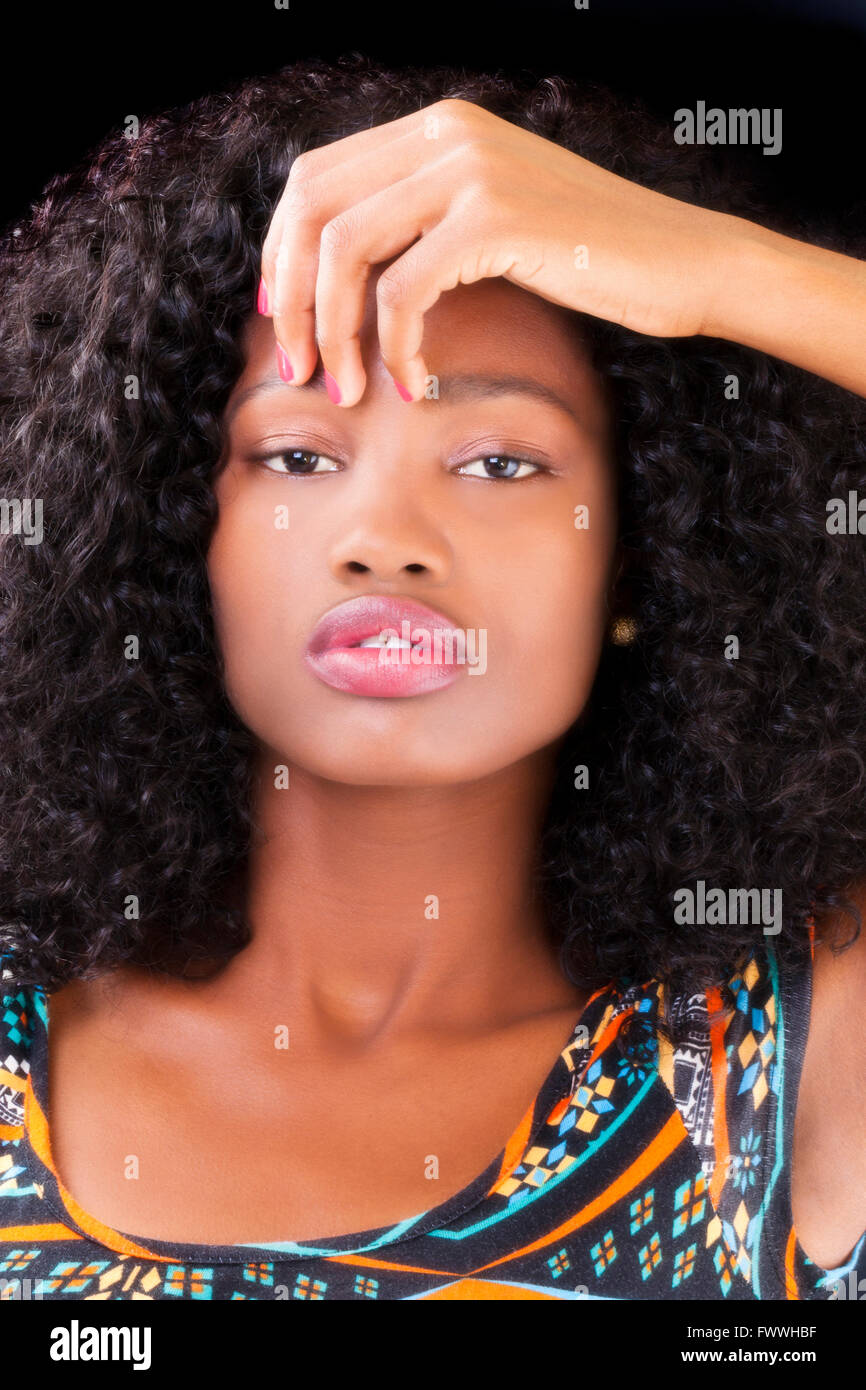Teen girl portrait african hi-res stock photography and images - Alamy