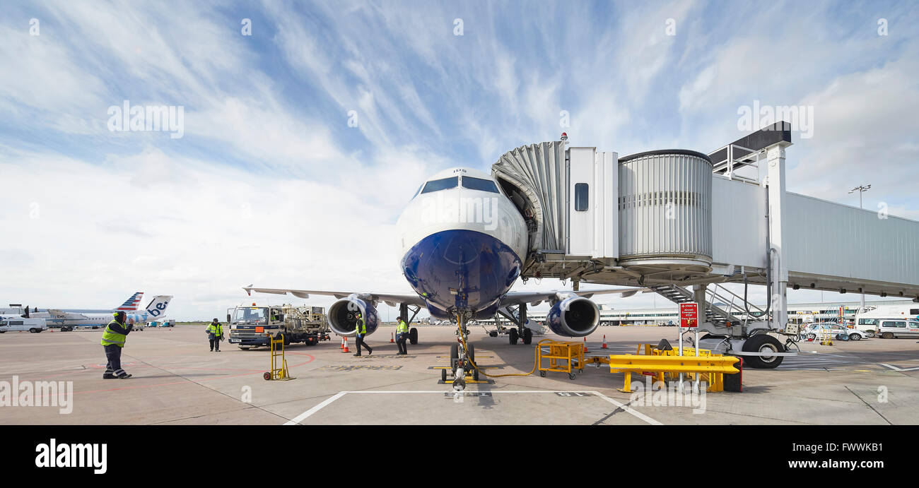 Gangway airplane hi-res stock photography and images - Alamy