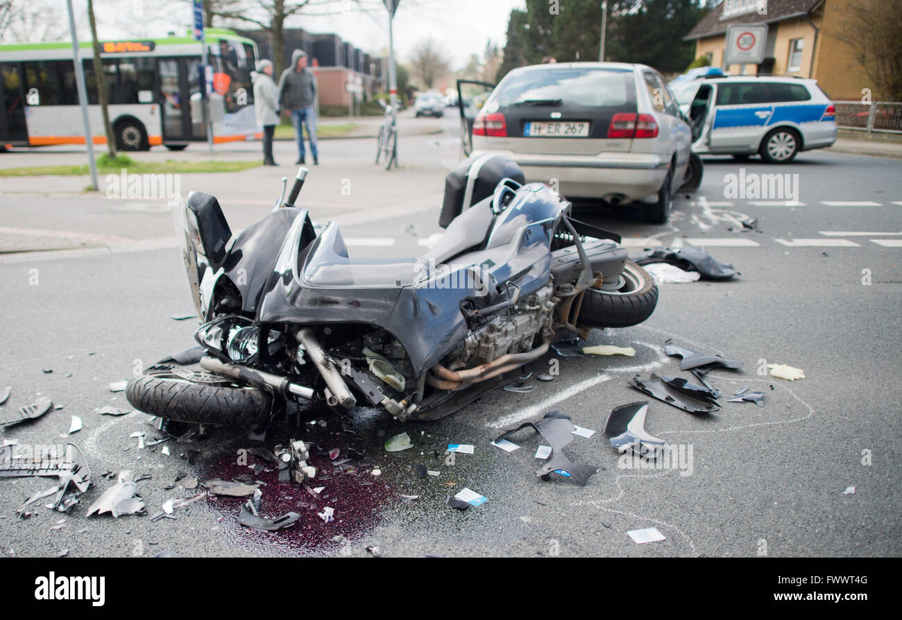 Hanover, Germany. 07th Apr, 2016. A damaged motorcycle lying on a street  after a serious traffic accident involving a motorcycle and a car in  Hanover, Germany, 07 April 2016. Photo: JULIAN STRATENSCHULTE/dpa/Alamy