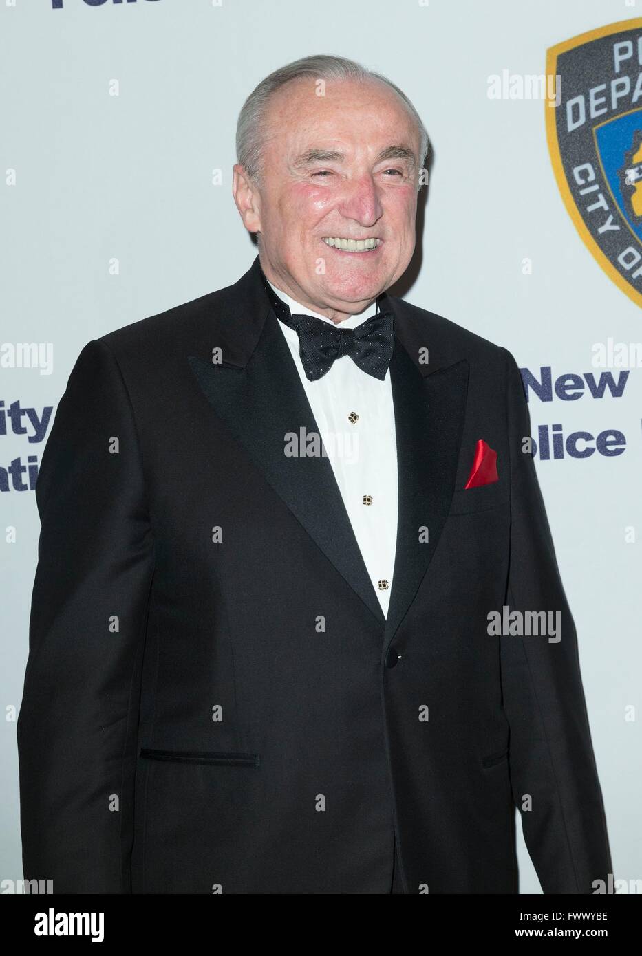 New York, NY, USA. 7th Apr, 2016. William Bratton at arrivals for New York City Police Foundation's 2016 Gala, The Waldorf-Astoria, New York, NY April 7, 2016. © Lev Radin/Everett Collection/Alamy Live News Stock Photo