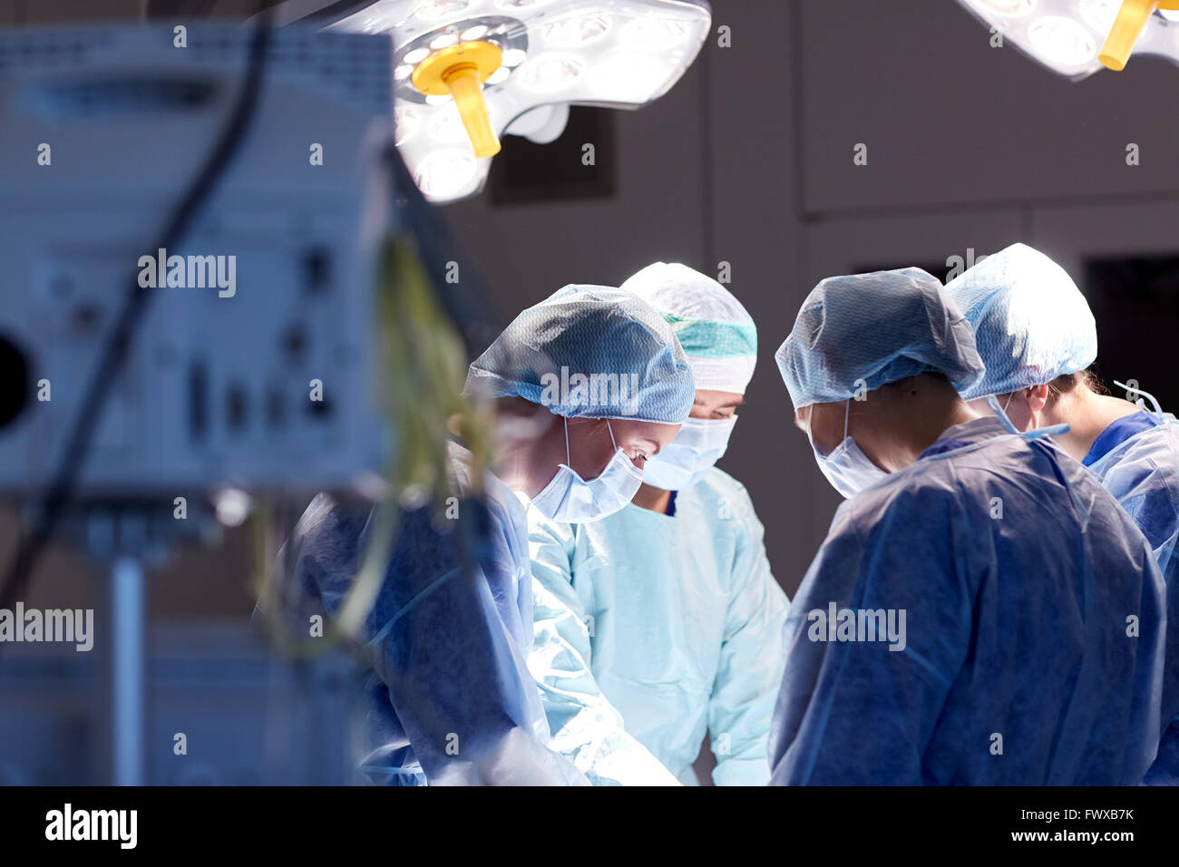 group of surgeons in operating room at hospital Stock Photo - Alamy