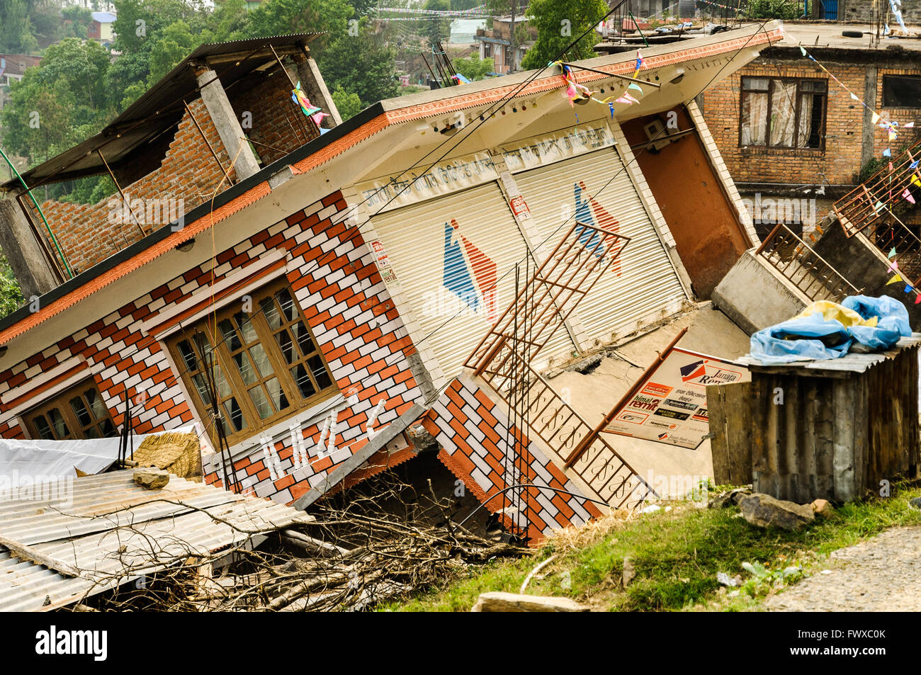 Nepal earthquake 2015 hi-res stock photography and images - Alamy