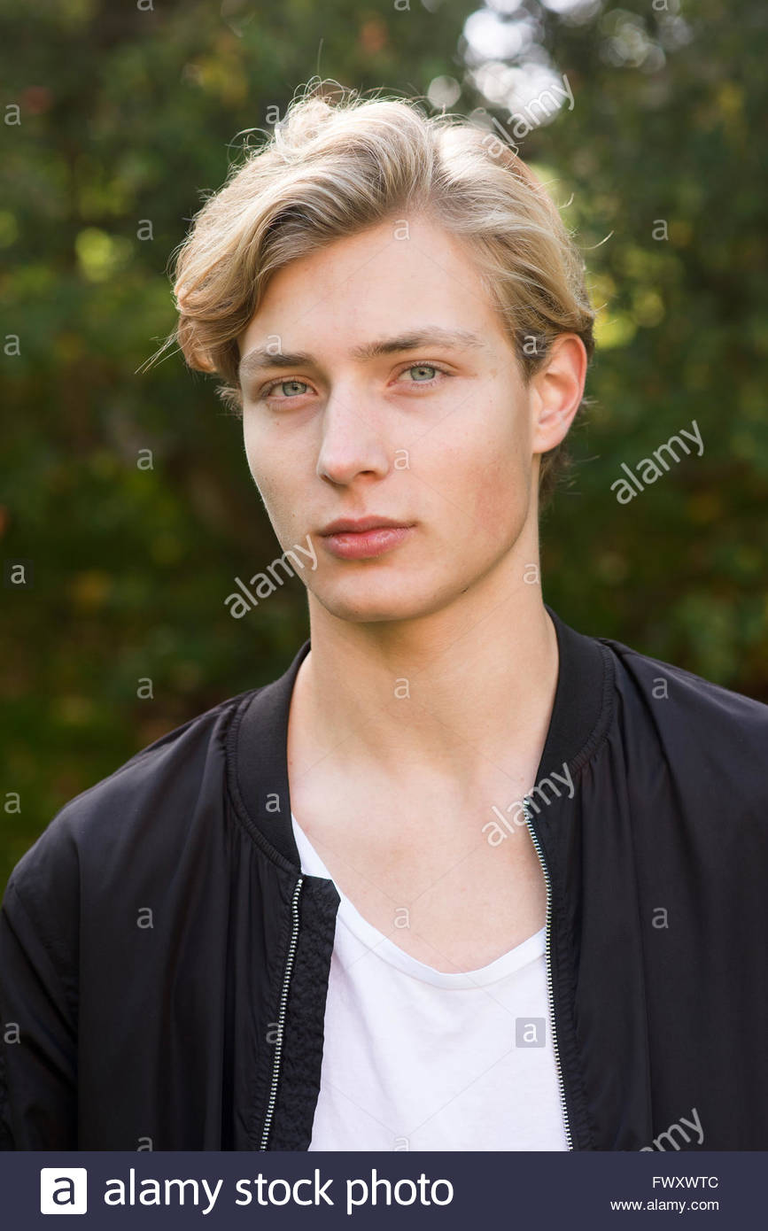 Boy With Blonde Hair And Green Eyes The Best Undercut Ponytail